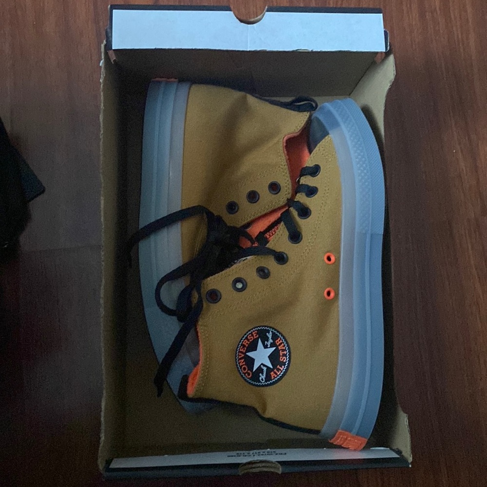 Converse